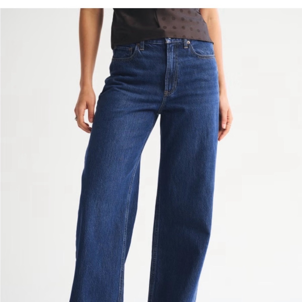 Abercrombie & Fitch wide leg jeans